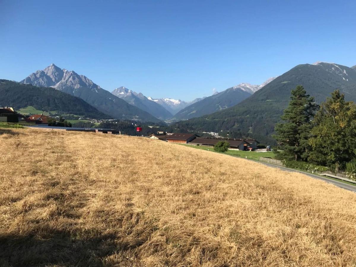 Apartment Wiesenhof - Natur & Weitblick Ueber Innsbruck - Ladestation Fuer Elektroautos Exterior foto